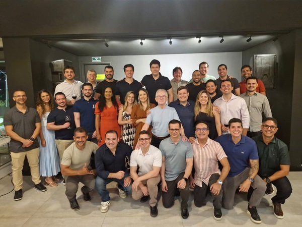 Imagem de capa - Magistratura de Caruaru e região participam de confra promovida pela AMEPE. Confira as fotos!