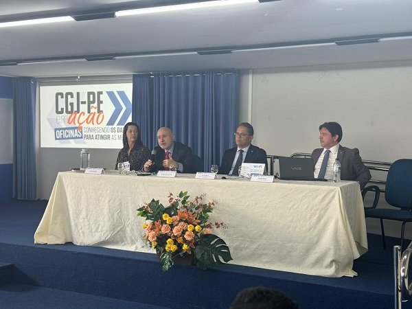 imagem de capa - Presidente da AMEPE participa do encontro CGJ em Ação na cidade de Caruaru