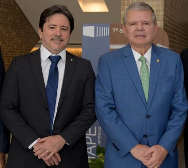 imagem de capa - TJPE comemora 202 anos com homenagens a magistrados, servidores e personalidades