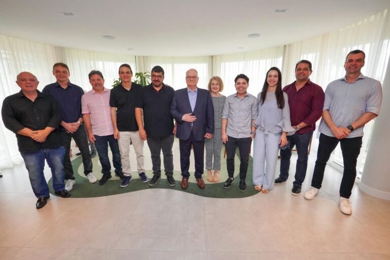 Em encontro com a magistratura, Fachin afirma que os Poderes têm mantido diálogo aberto sobre a reforma administrativa