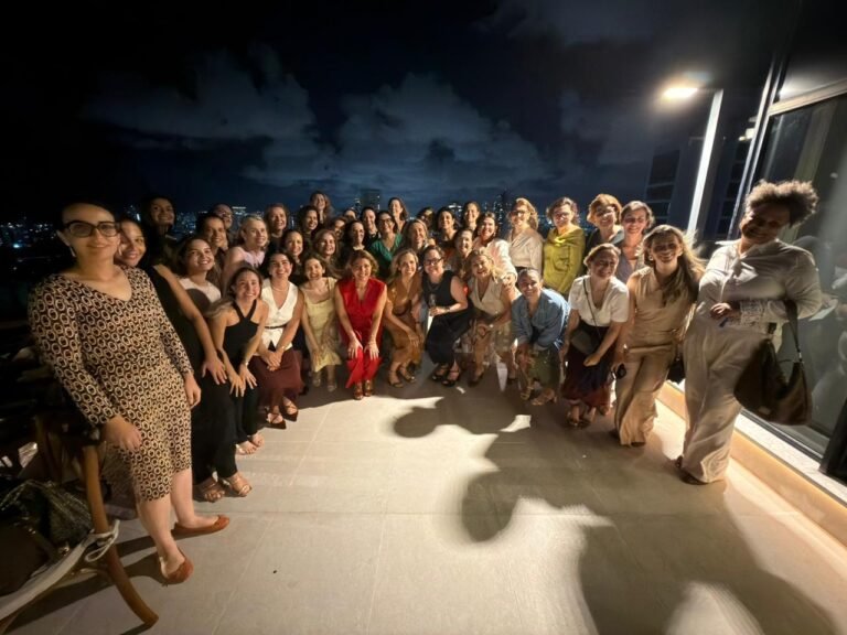 AMEPE encerra Mês da Mulher com I Encontro da Mulher Magistrada. Evento teve a participação de Claudia Catafesta