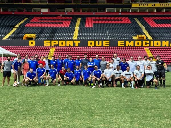 Imagem de capa - Confira as fotos do jogo festivo promovido pela AMEPE