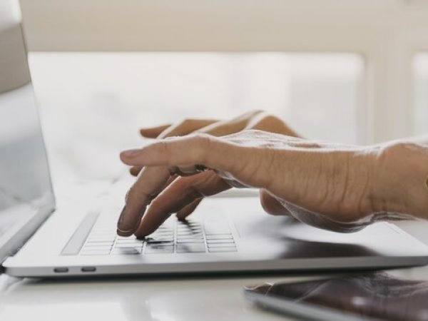 Imagem de capa - Esmape convida especialistas em áreas do Direito a se inscreverem no Repositório de Mulheres Juristas