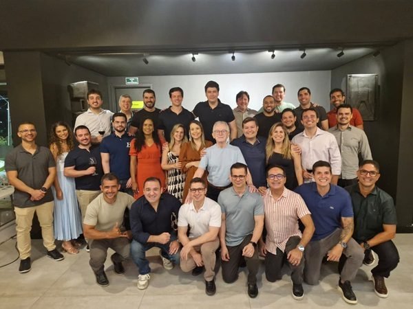 Imagem de capa - Magistratura de Caruaru e região participam de confra promovida pela AMEPE. Confira as fotos!