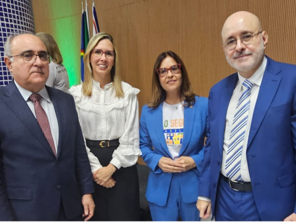 capa_regularizaa0_fundicaria