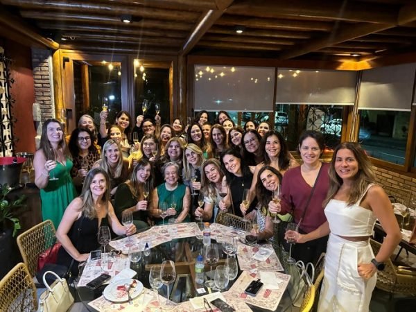 imagem de capa - Confira as fotos do happy hour em homenagem às mães magistradas